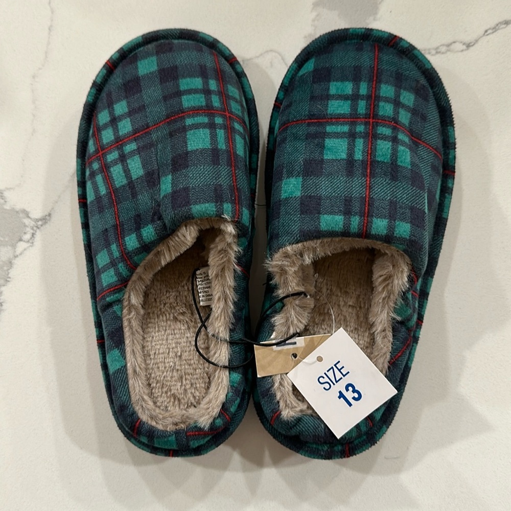 NEW Boys Green/Red/Navy  Plaid House Shoes
